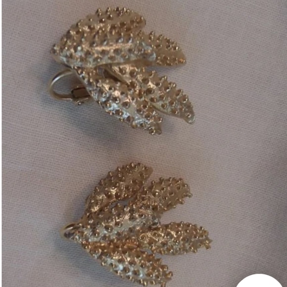 1963's SARAH COV Wind Flower clip earrings - Sarah Coventry - - Picture 3 of 7